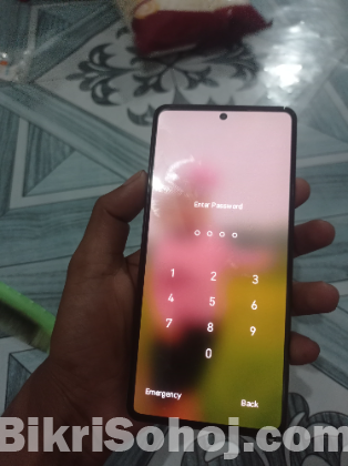 Infinix note 30pro 8gb 256gb